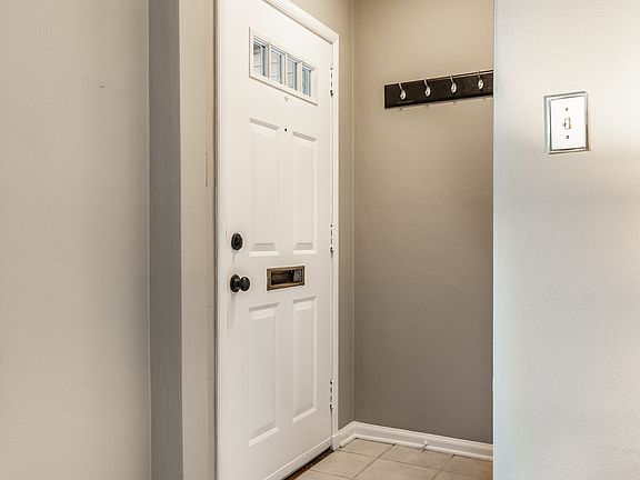 4th image of 6107 Central Ave