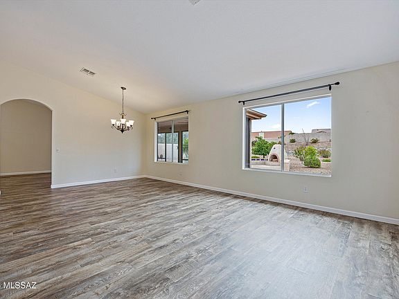 5th image of 36967 S Ridgeview Blvd