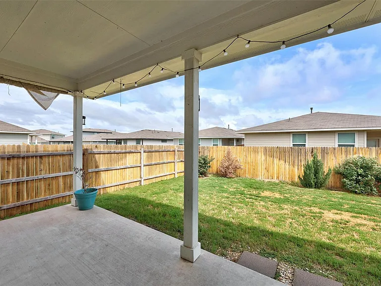 141 Parryi Cv — Photo 39