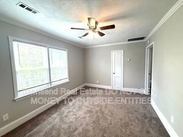 217-4 N Virginia Ave — Photo 1