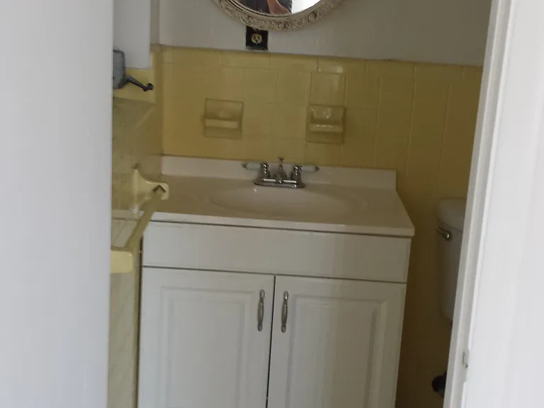 319 Kenilworth Blvd #B — Photo 27