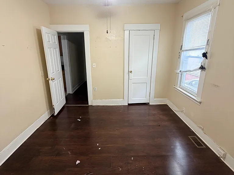 103 Sheffield Ave #1-0 — Photo 5