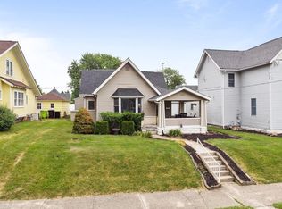 1321 Byron St, Huntington, IN 46750