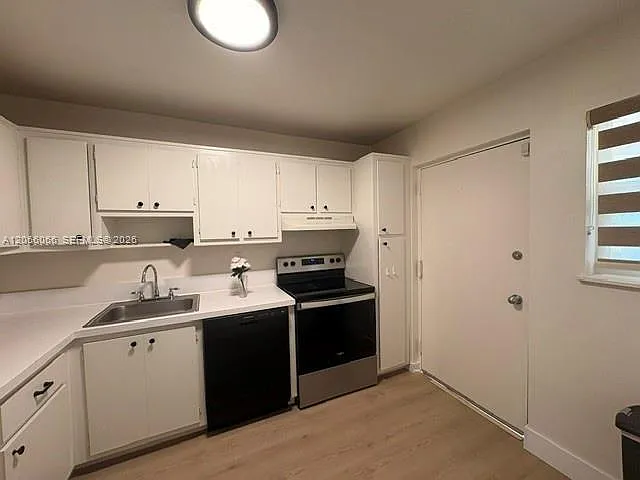 7400 Miami Lakes Dr #D107 — Photo 9