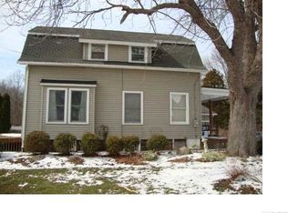 2750 Dickersonville Rd, Ransomville, NY 14131