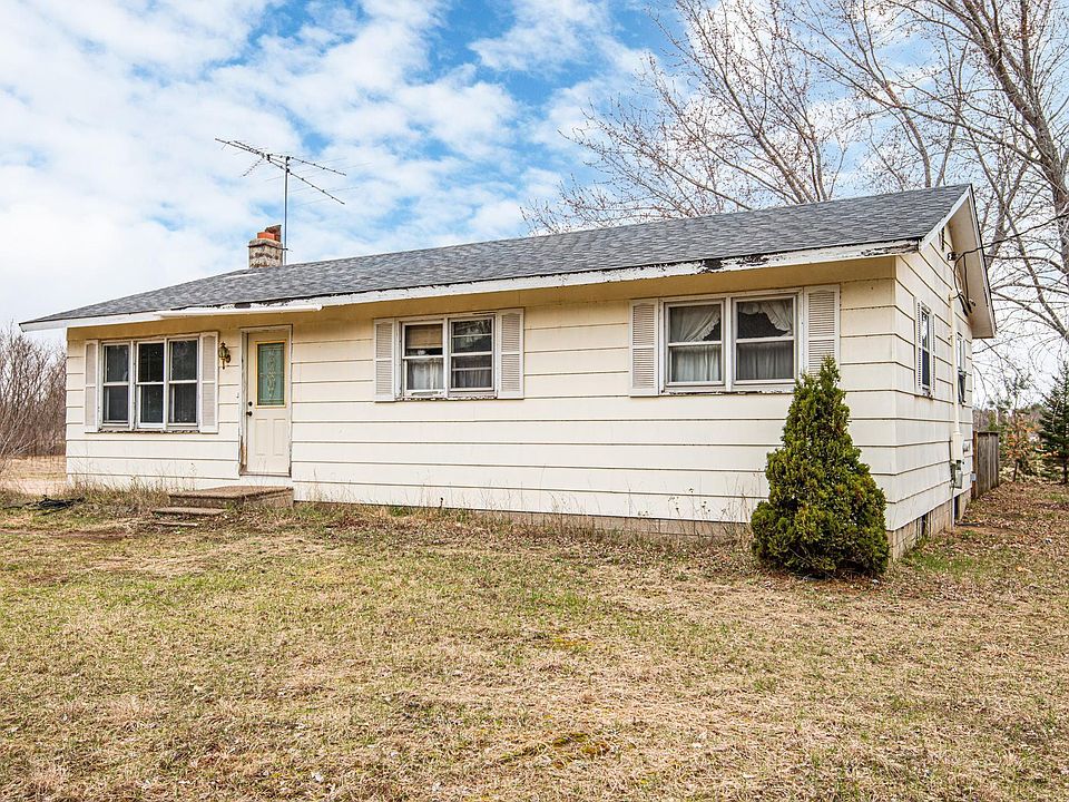 1st image of 8763 288th Ln NE