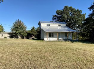636 Walker Rd, Dickson, TN 37055