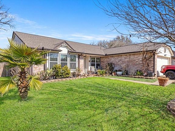 2nd image of 16730 Summer Dawn Ln