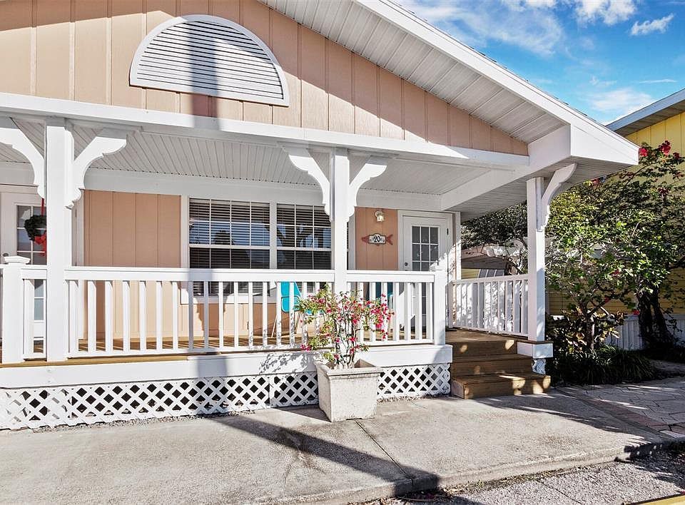 1st image of 1603 Gulf Dr N #20