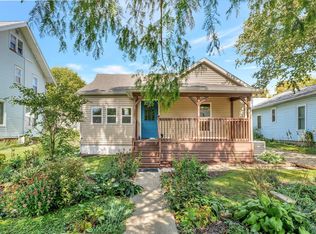 608 W Clark St, Champaign, IL 61820