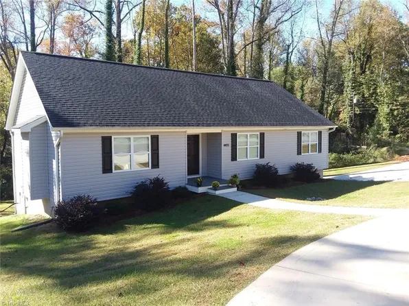 4455 Chebar Dr, Pfafftown, NC 27040