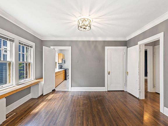5th image of 5228 Abbott Ave S