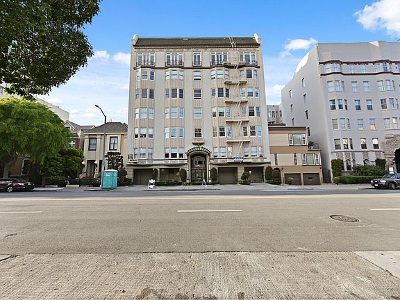 5th image of 1740 Broadway St #302