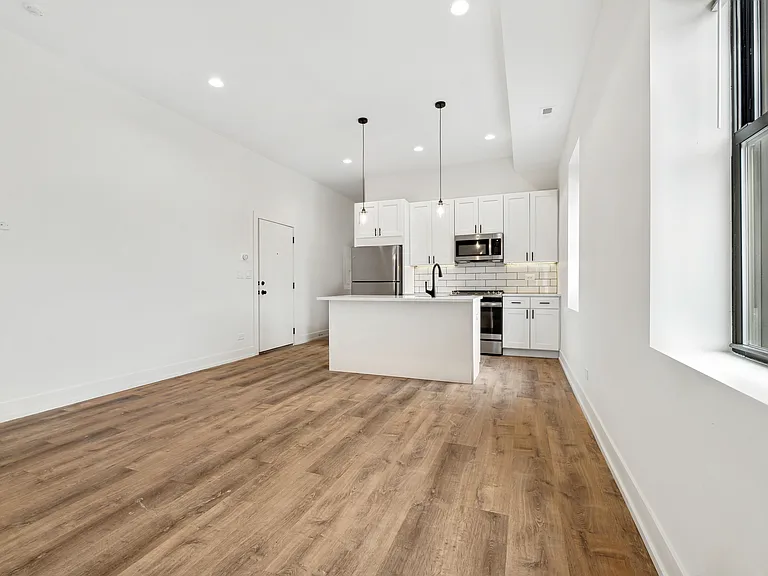 2203 N Hamilton Ave #301 — Photo 7