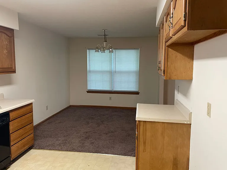 5205 Gasconade Dr — Photo 16