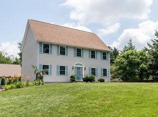 17 Lewis Rd, North Attleboro, MA 02760