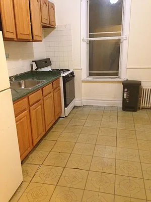 Rented by Sterling Realty Solution Inc | media 9