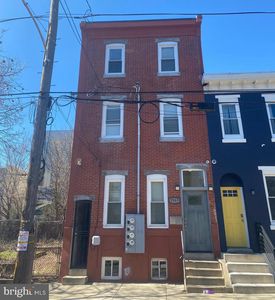 1940 N Marshall St, Philadelphia, PA, 19122