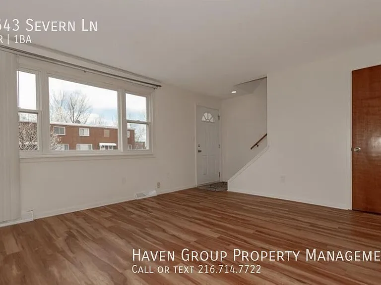 1543 Severn Ln — Photo 3