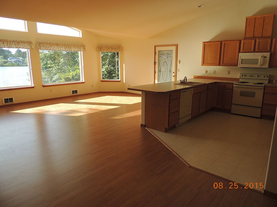 New floors!