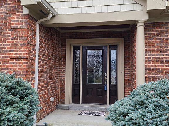 2nd image of 3811 Brogan Ct