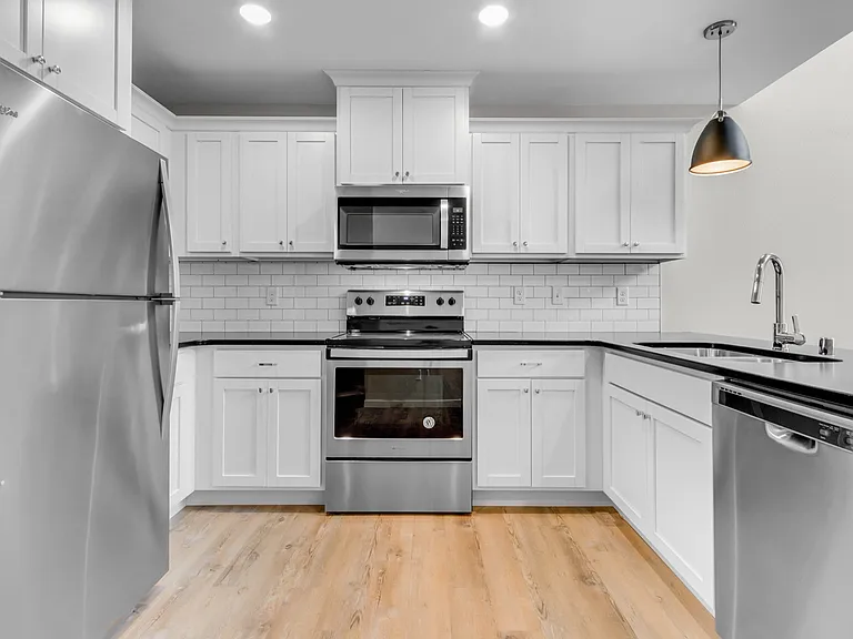 6. The Edition A - Kitchen Appliances 6. The Edition A - Kitchen Appliances