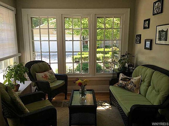3rd image of 364 Voorhees Ave