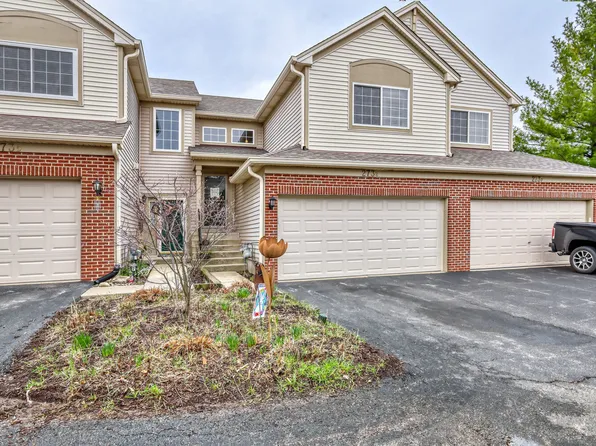 273 Nicole Dr Unit E, South Elgin, IL 60177