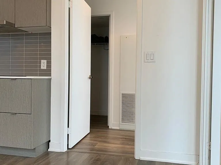 88 Harbour St #3910 — Photo 5