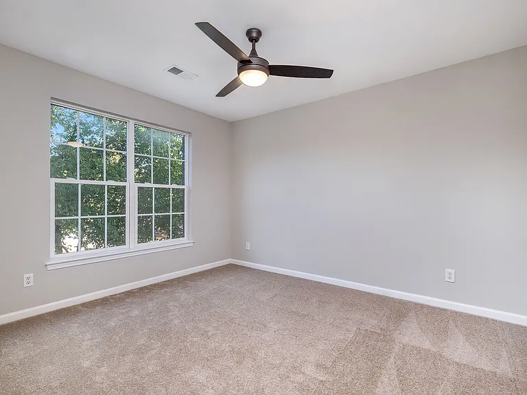15820 Lavenham Rd — Photo 22