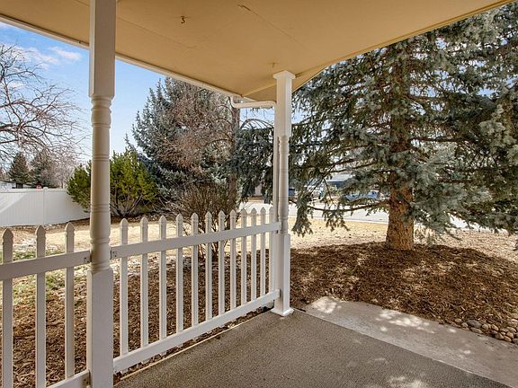 2nd image of 300 Ruth St