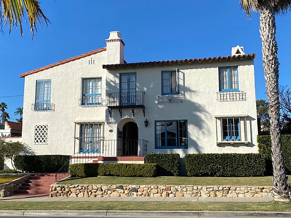 2nd image of 24531 La Cresta Dr APT 3