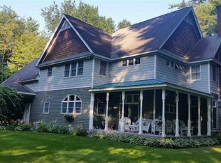 28 Beacon Hill Dr, Saratoga Springs, NY 12866