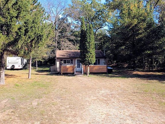 2nd image of 1984 W 7th Dr