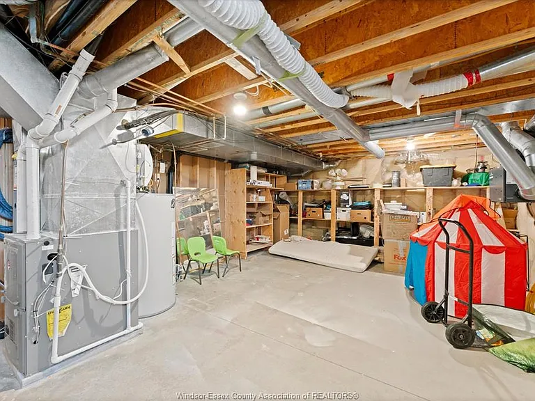 5740 Wayne St — Photo 35