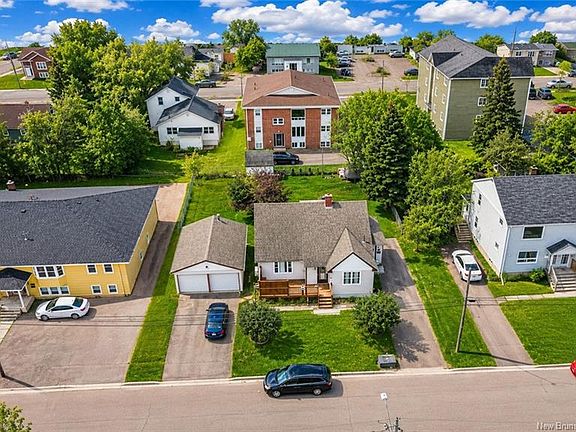 3rd image of 39 Edmond St