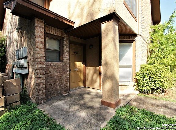 3rd image of 4922 Ali Ave APT 4