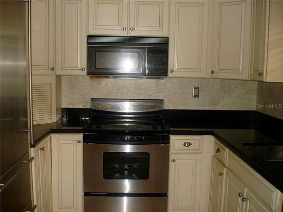 3rd image of 1000 S Harbour Island Blvd APT 2406