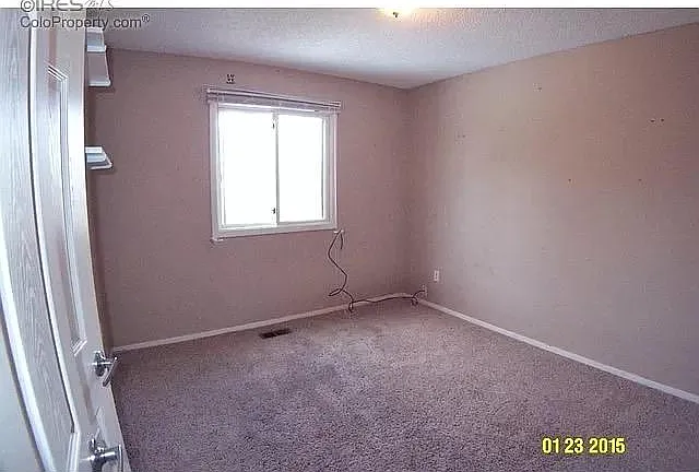 1441 Avondale Pl — Photo 10