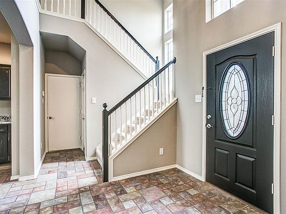 4th image of 1214 Iron Horse St