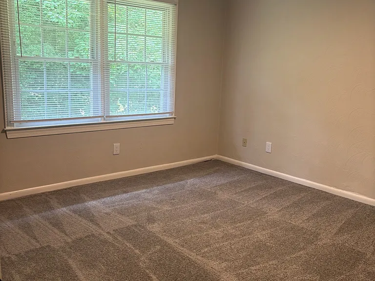 363 Grant Cir #B — Photo 14