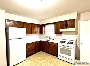 909 Hermann Rd, North Brunswick, NJ 08902