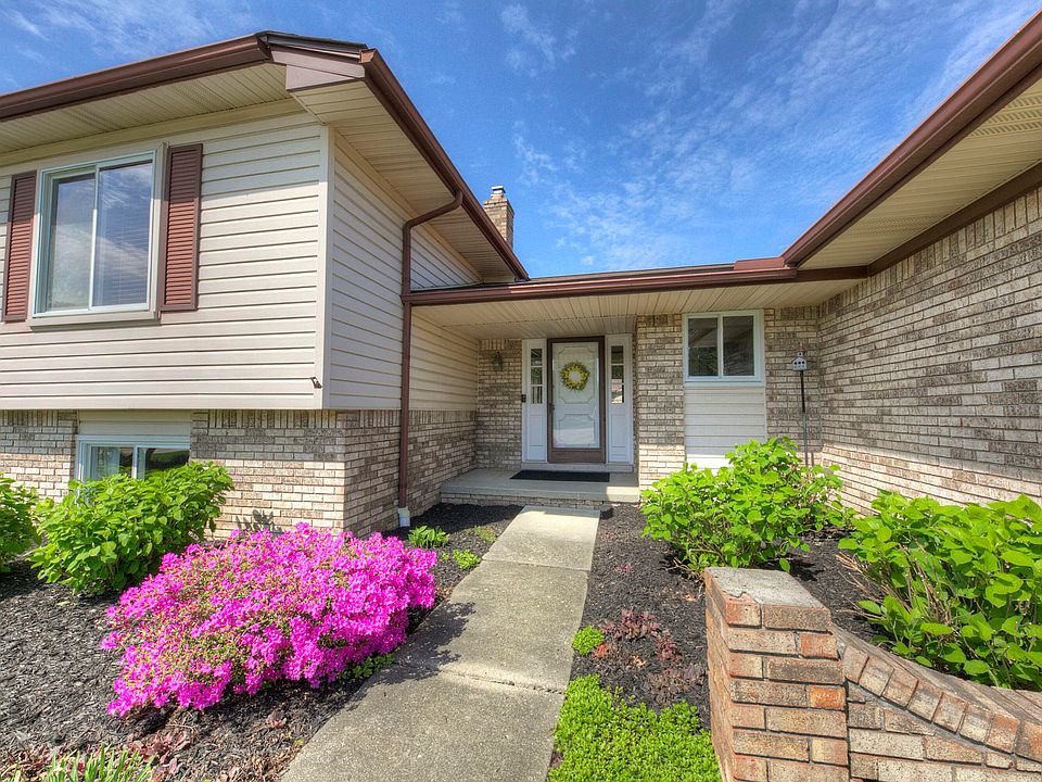 1st image of 1275 E Franciscan Ct