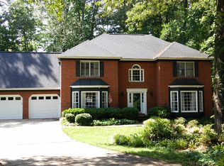 140 May Glen Way, Roswell, GA 30076