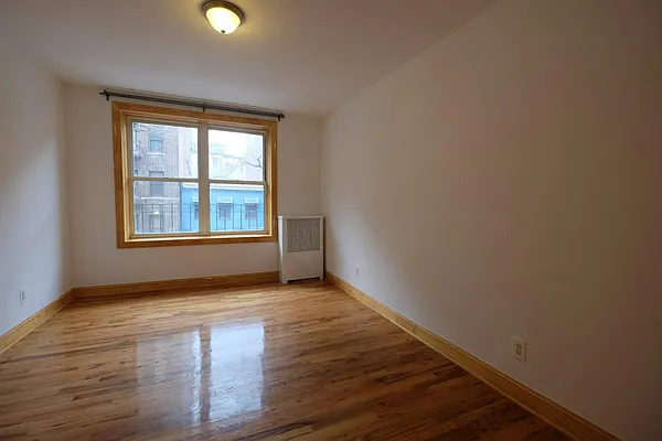 Rented by Keller Williams NYC | media 17