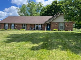 15 Schricker Ct, Batesville, IN 47006