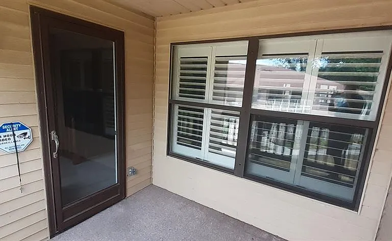 61210 Greenwood Dr #56 — Photo 2