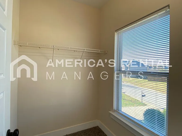 6206 Cathwick Dr — Photo 20