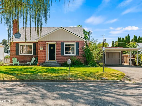 206 S 33rd Ave, Yakima, WA 98902