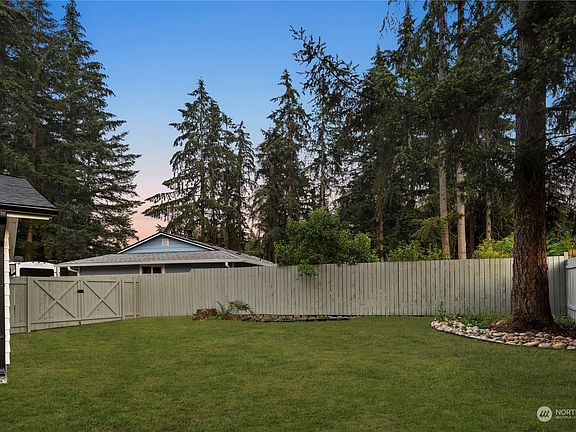 5th image of 16104 SE 319th Street